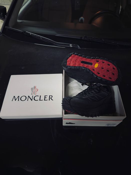 Сникърси Moncler Trailgrip GTX Black/Red