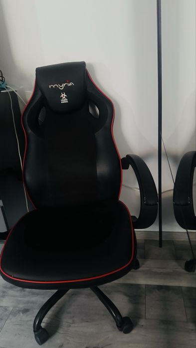 Scaun gaming myria