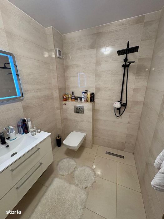 Mangalia studio Centru de vanzare