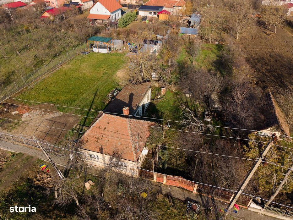 Casă – Teren intravilan