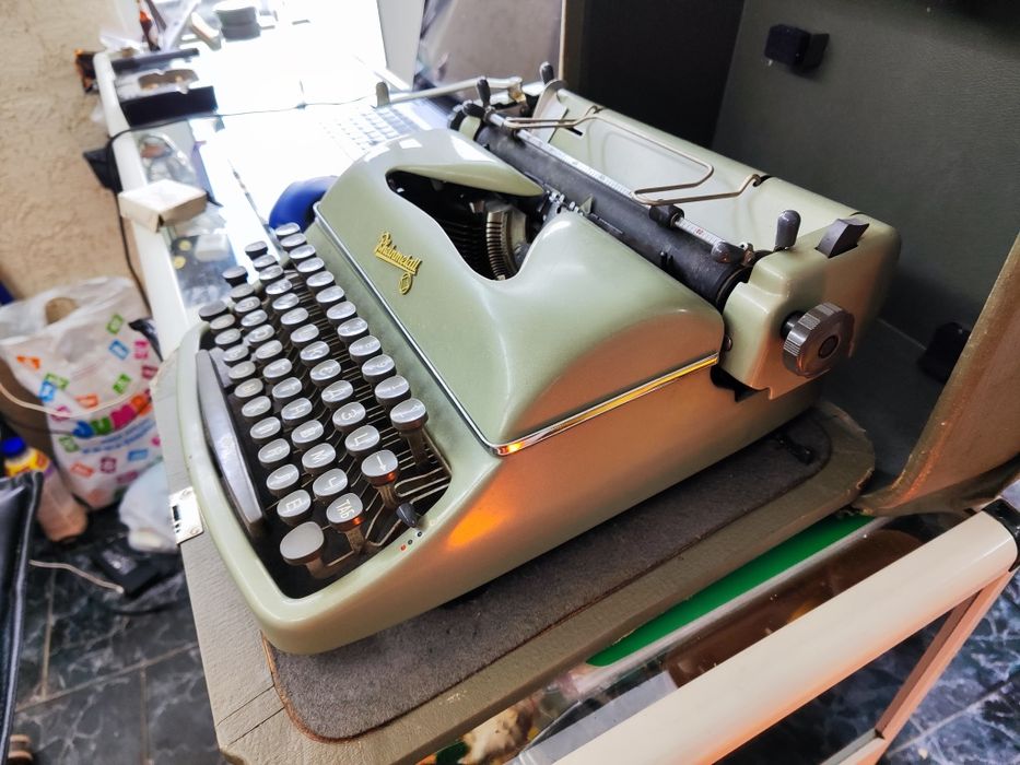 пишеща машина rheinmetall