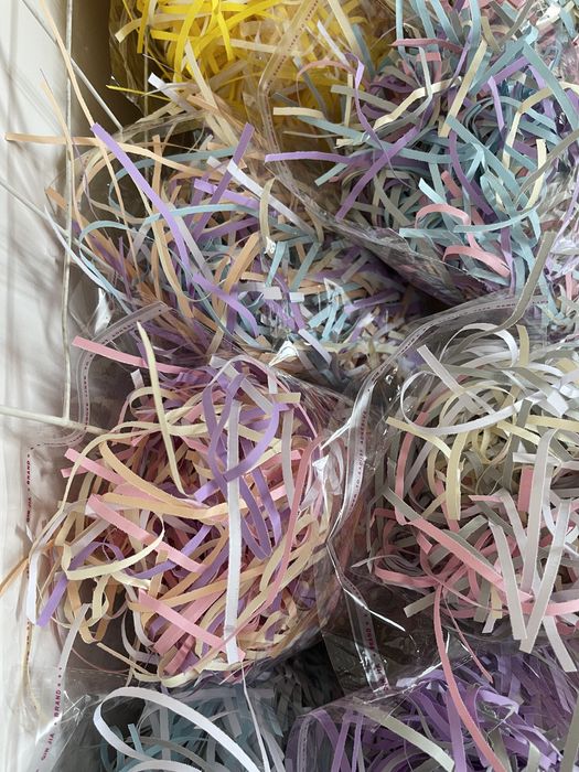 Бумажный наполнитель для подарков