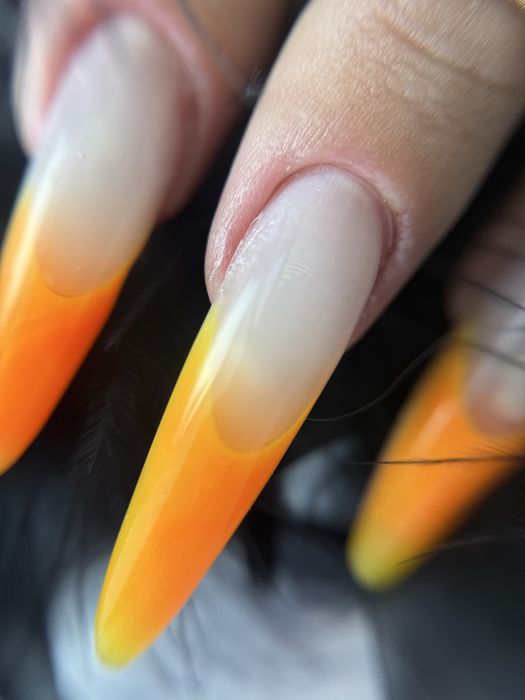 Маникюр педикюр укрепление ногти наращивание