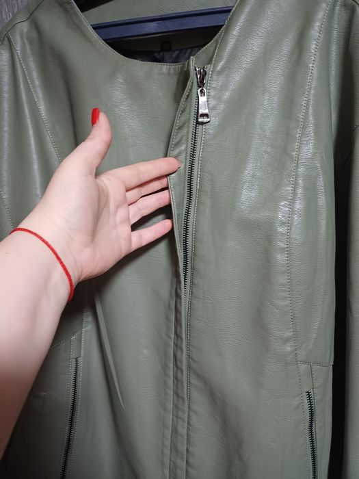 Продам новую кожанную куртку