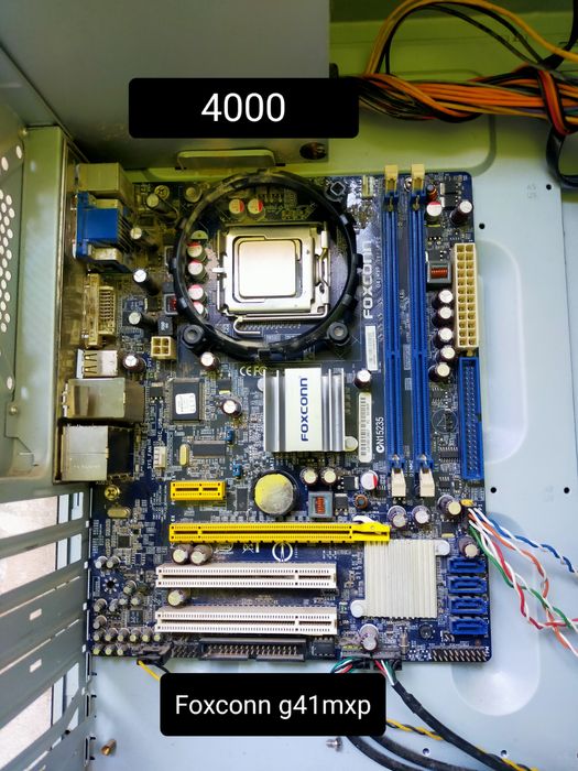 Старый материнская плата и блок питания HDD