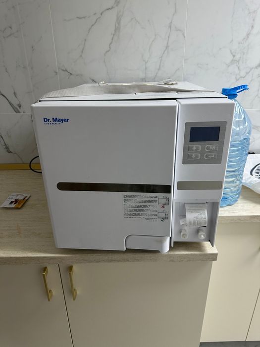 Se vând echipamente stomatologice în stare de funcționare: