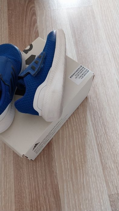 Оригинални детски маратонки -Adidas-26 н.