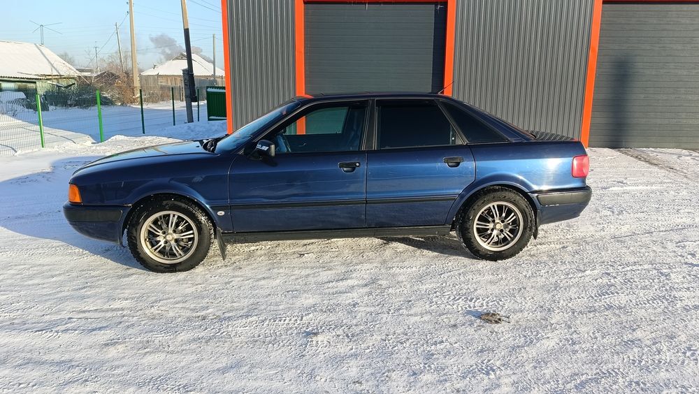 Продам Audi в хорошем состоянии