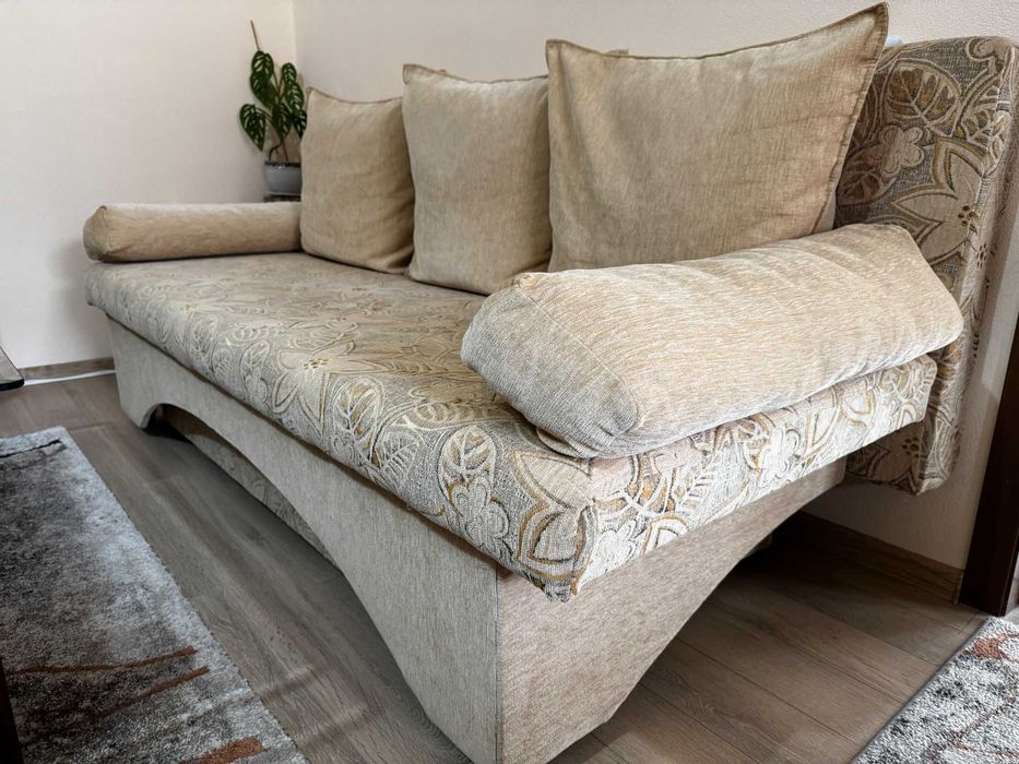 Диван с ракла. Триместен и разтягащ се