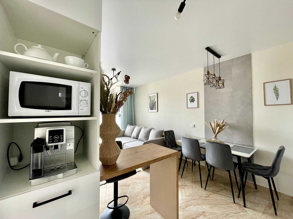 Продава се Двустаен апартамент в Свети Влас - 84 кв.м за 1250 €/кв.м - Снимка #3