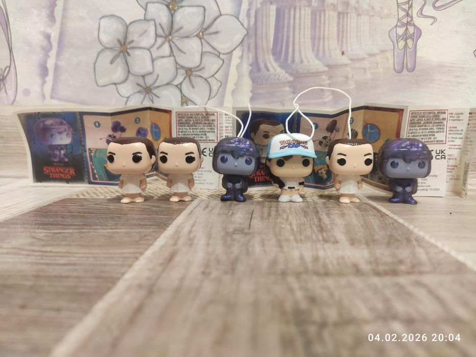 Игрушки kinder Joy