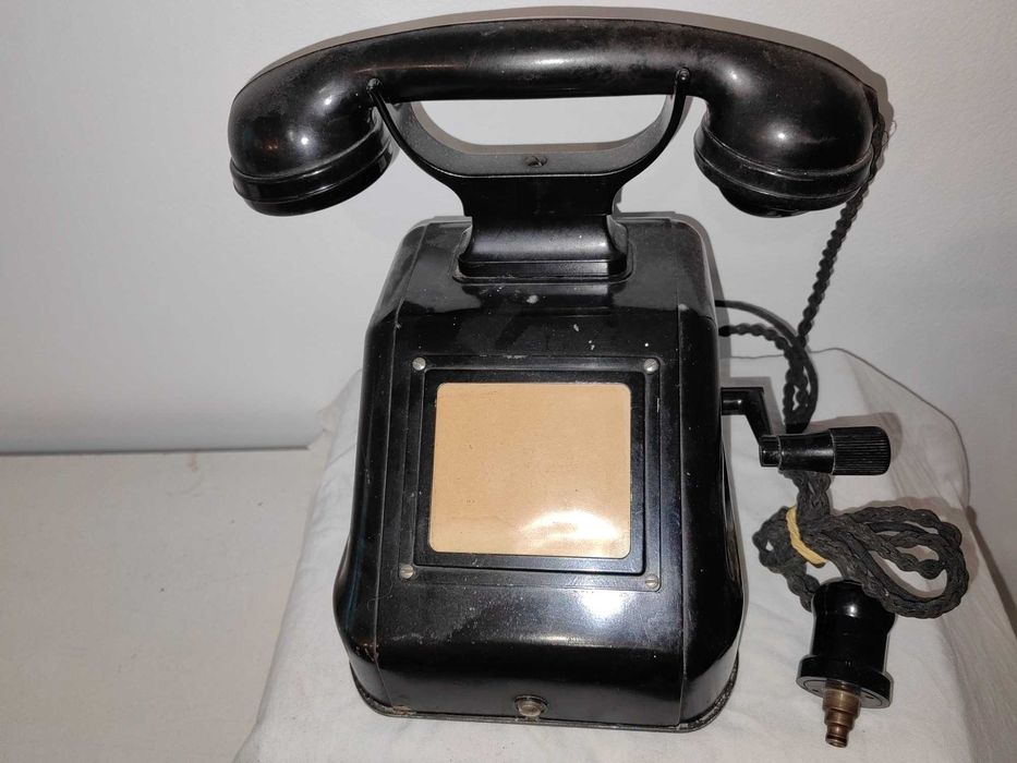 Колекция от ретро телефони