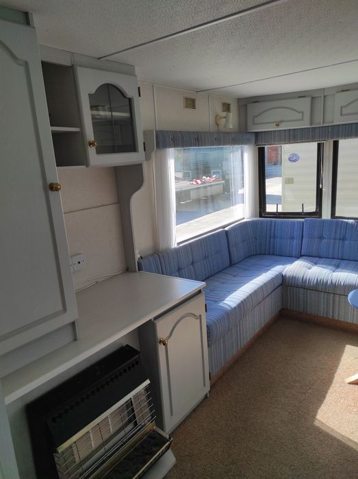 МОБИЛНА КЪЩА / Стационарна каравана