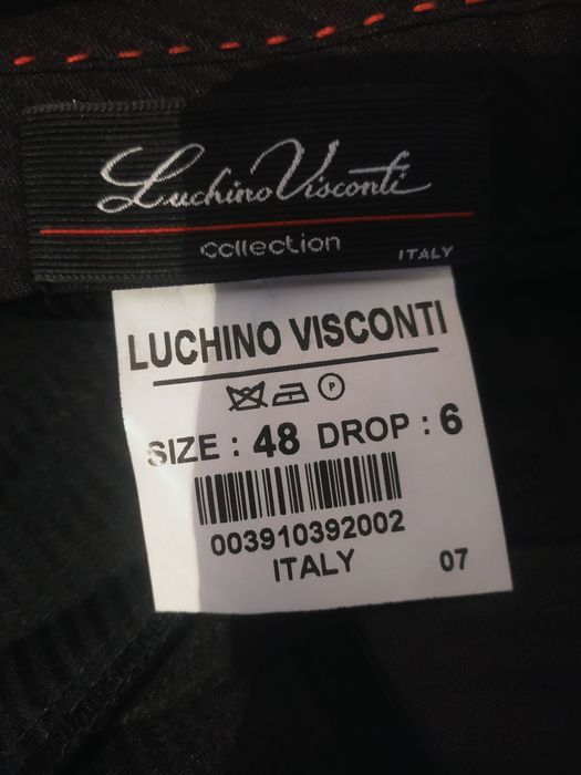 Костюм мужской новый