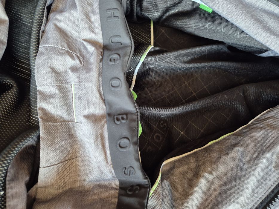 Мъжко яке HUGO BOSS номер L. The North Fase