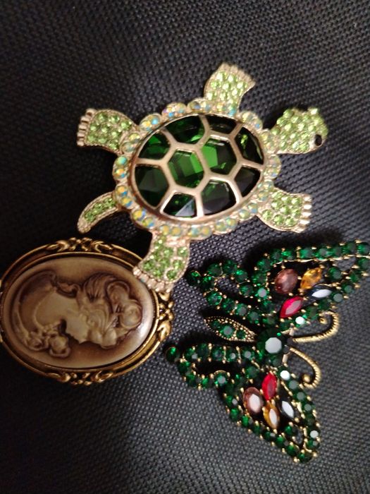 Брошь по 3500 тг 5 см винтаж
