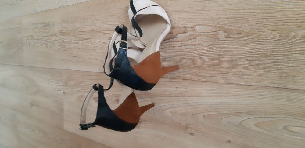 Женские модельные очень красивые туфли