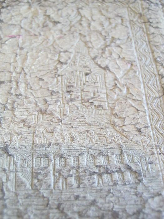 Portmoneu, portacte  de 90 de ani, are amprenta Casei Sfatului Brasov