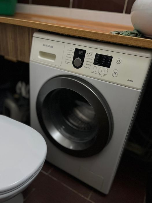 Продам стиральную машину