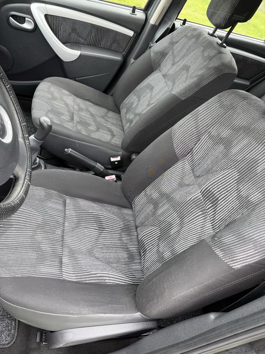 DACIA Sandero 2010 — imagine 5