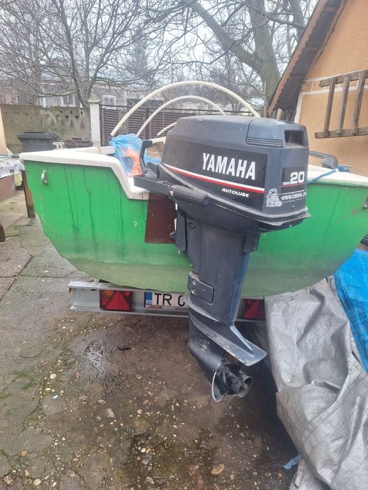 Barca  Lotus motor peridoc