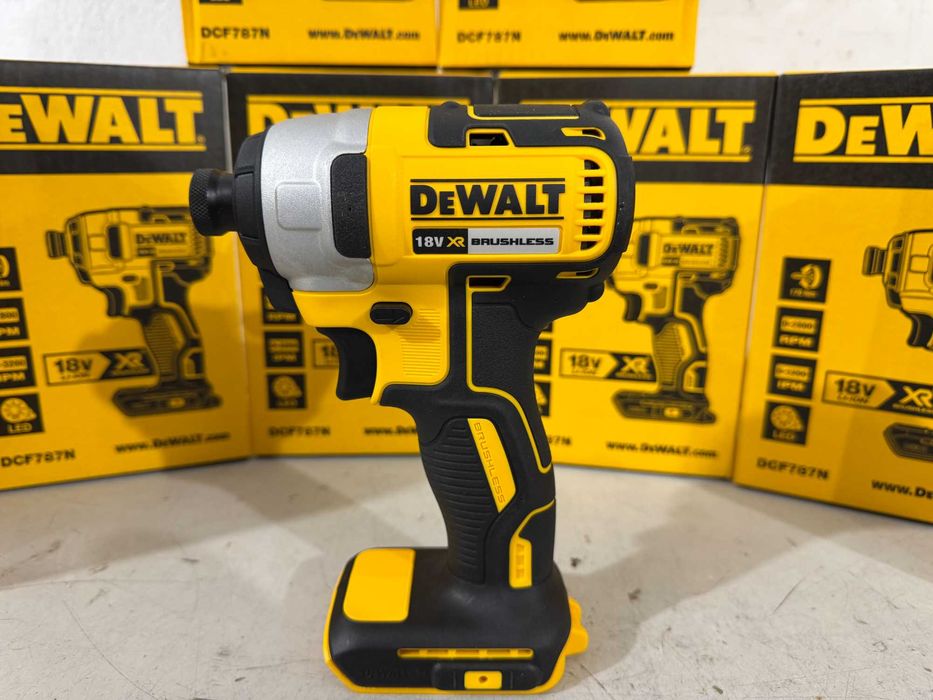 Импактор 18 V Li ion /170 Nm/ DeWALT DCF787/Brushless