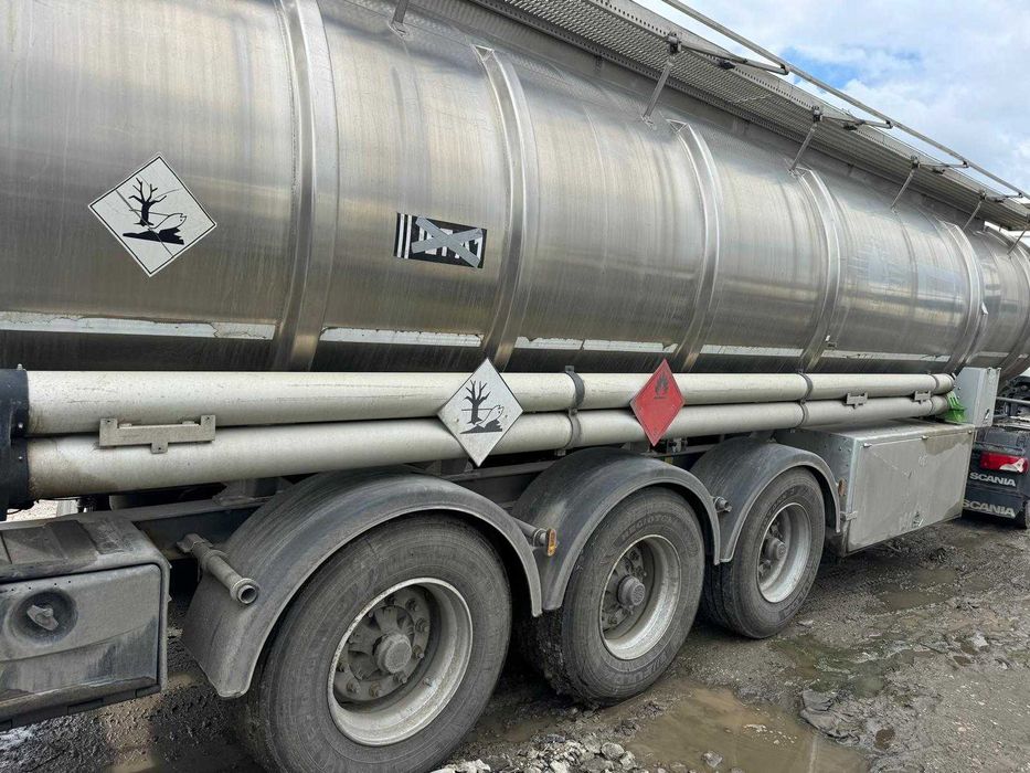 Vand Cisterna Magyar SR Combustibil Benzina + Motorina + JET