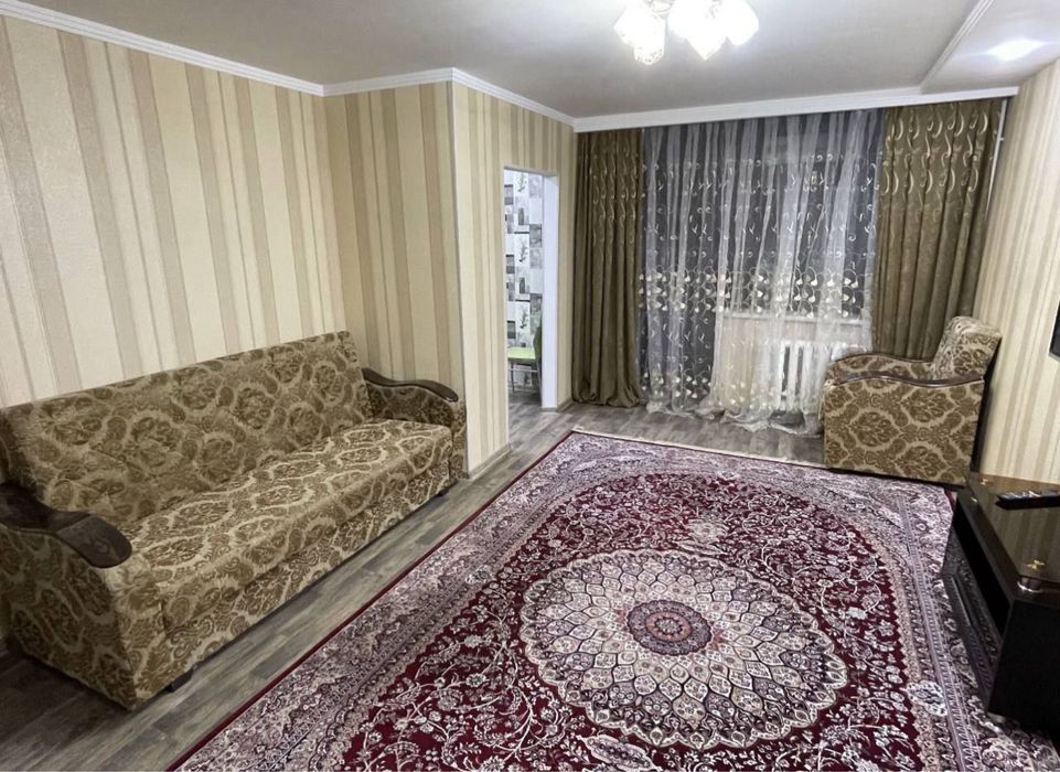 Срочно Чиланзар 1 квартал Продается 2/3/4 Квартира кирпич балкон 2/4