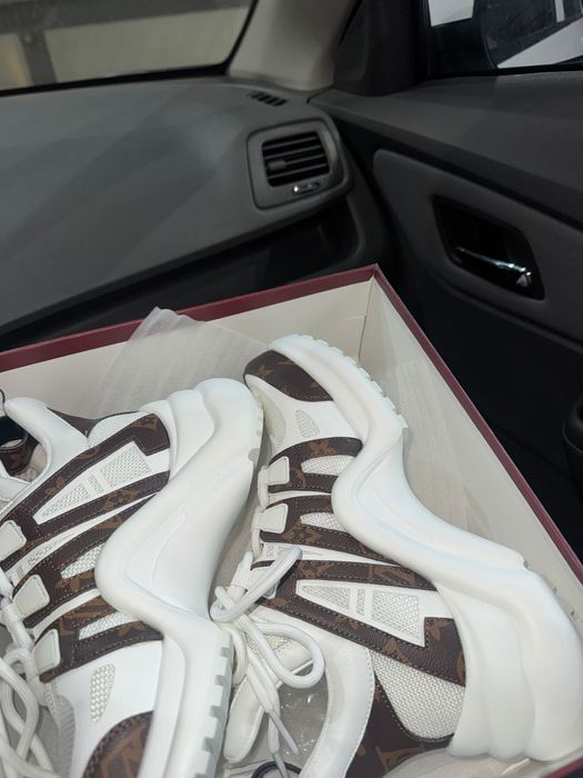 Кросовка LV оригинал archlight