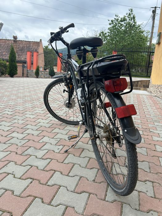 Bicicletă electrică Trekking – stare foarte bună, funcționează impecabil