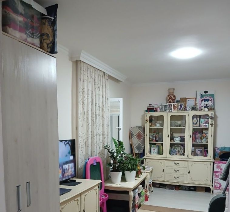 Ялангач 2*6 Балкон метро  Кирпич дом 1*2 хона№ 55 J