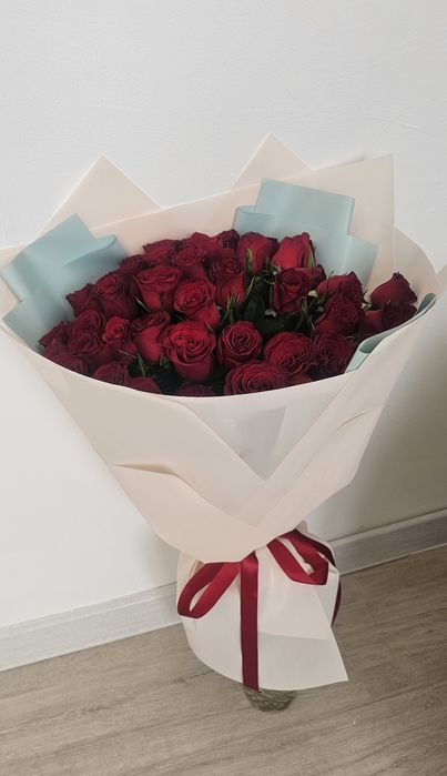 үлкен 51 роза гүл сатылады