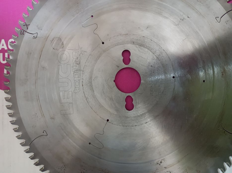 Дисковые пилы на форматно- раскроечный станок