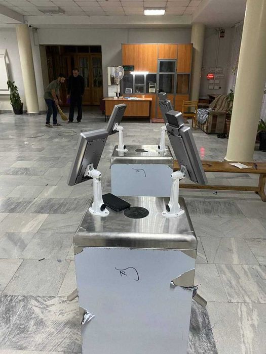 Турникет трипод.