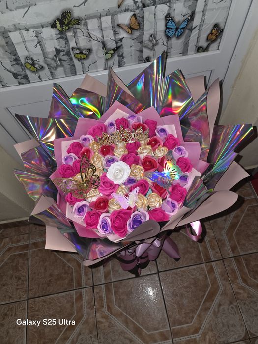 Buchet Gigant trandafiri sapun roz