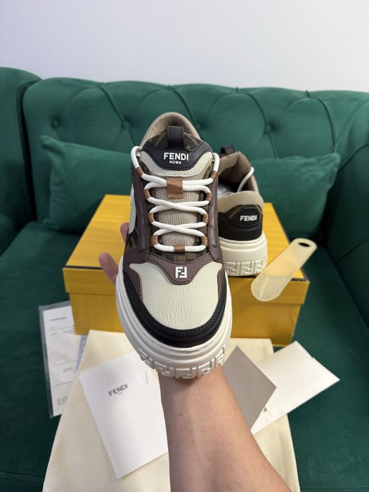 Adidasi Fendi piele naturala 100% Full Box colectie noua