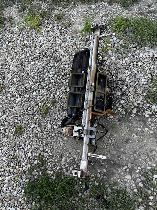 Cadru bord bmw e90 e91 aeroterma climatronic bmw e90 e91 e92