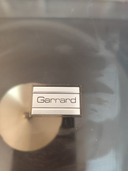 Продавам грамофон Garrard sp25mkIV.