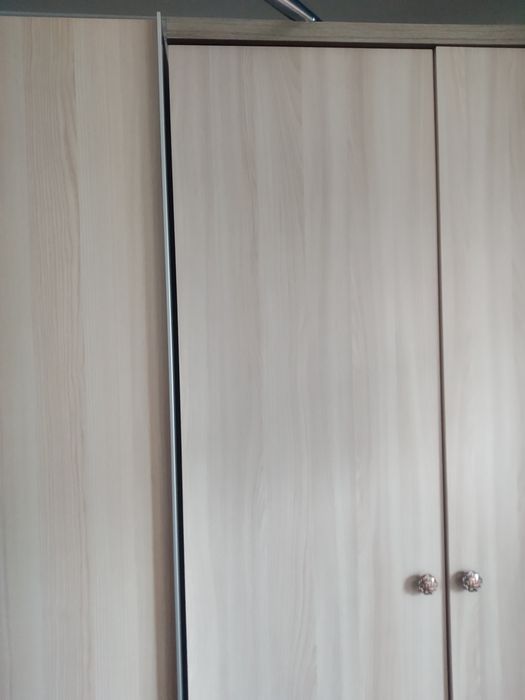 Продам шифоньер,шкаф ,