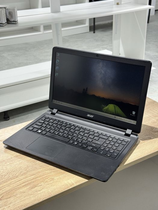 Ноутбук Acer Aspire ES1