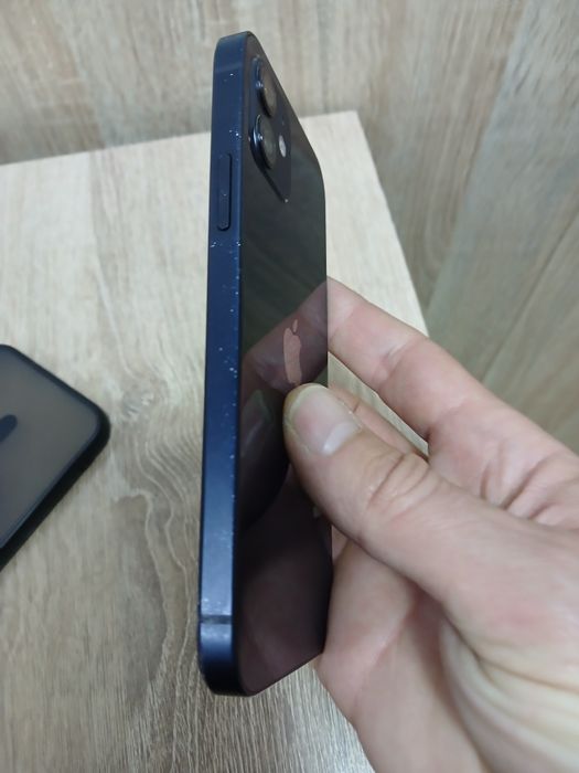 iPhone 12. Продаю.Читайте внимательно!
