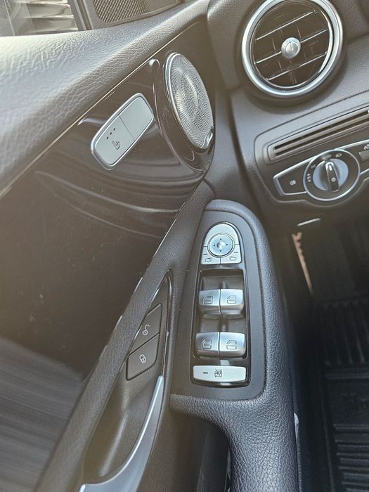 Mercedes-Benz C Class Avantgarde Break 200D T9G-TRONIC (204 K – R213T0)