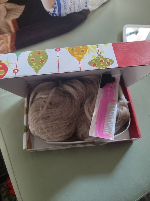 Продам новый парик 9500