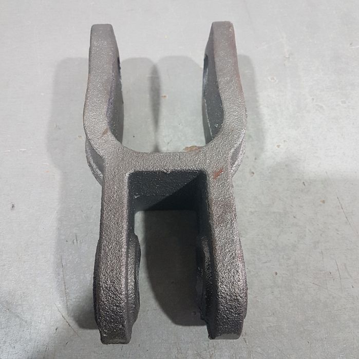Furca H fontă remorcare U650