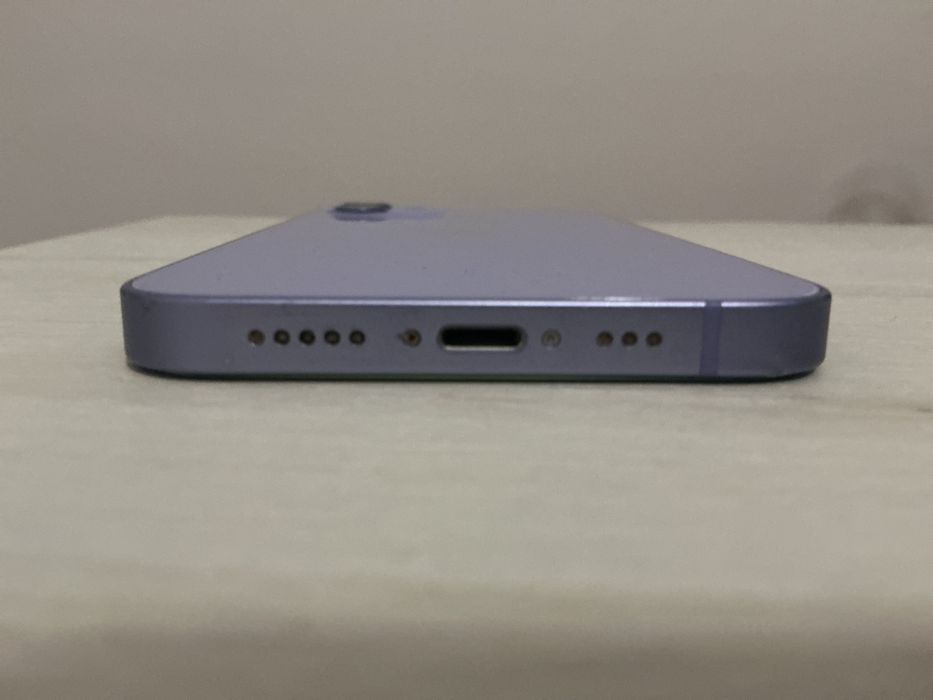 Iphone 12 много добър