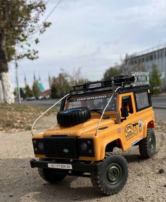 Радиоуправляемый Defender Camel Trophy