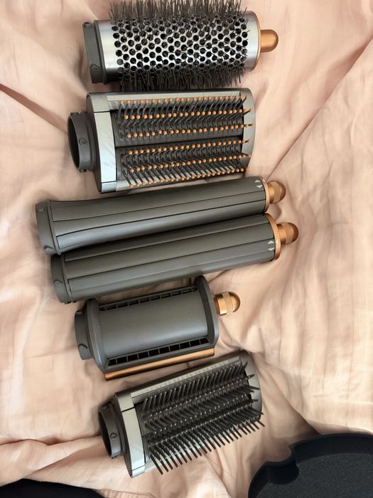 Дайсон оригинал (нерабочий)