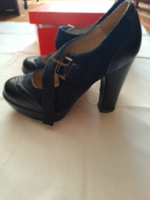 Продам туфли 37 размера