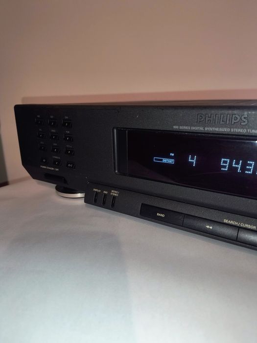 Tuner digital PHILIPS FM-AM-MW, din seria 900 model FT-920, Malaysia