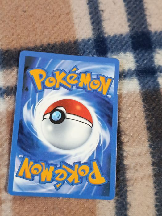 Продавам картата Magikarp I Wailord